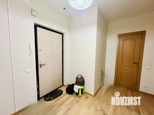 Студия квартира, вторичка, 30м2, -2/10 этаж