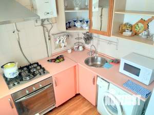 2-к квартира, вторичка, 42м2, 4/5 этаж