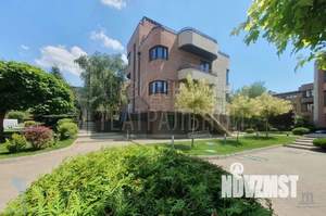 5-к квартира, вторичка, 236м2, 1/3 этаж
