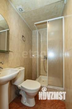 3-к квартира, вторичка, 74м2, 1/2 этаж