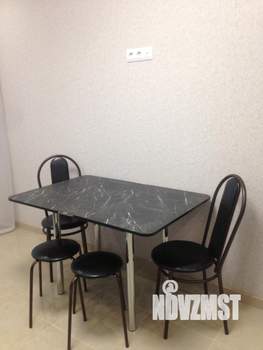 2-к квартира, вторичка, 52м2, 4/25 этаж