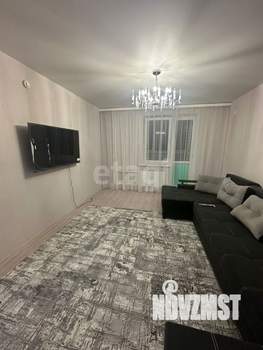 3-к квартира, вторичка, 77м2, 10/18 этаж