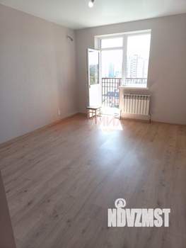 Студия квартира, вторичка, 28м2, 10/17 этаж