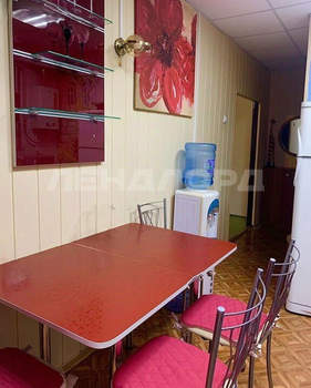 3-к квартира, вторичка, 57м2, 3/5 этаж