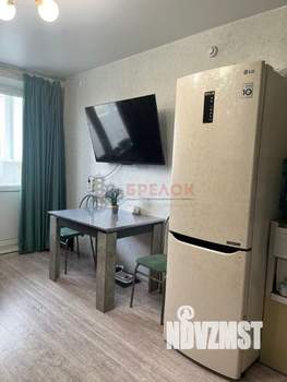 2-к квартира, вторичка, 65м2, 6/18 этаж