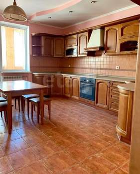 3-к квартира, вторичка, 123м2, 11/14 этаж
