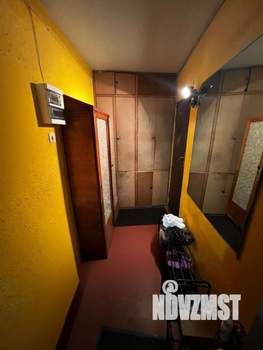 3-к квартира, вторичка, 60м2, 1/9 этаж