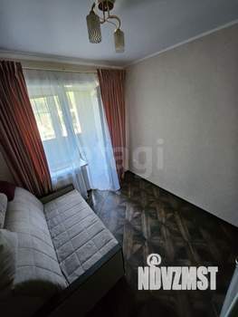 2-к квартира, вторичка, 42м2, 1/4 этаж
