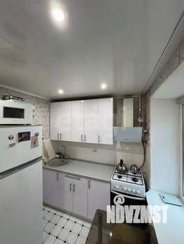 2-к квартира, вторичка, 40м2, 1/5 этаж