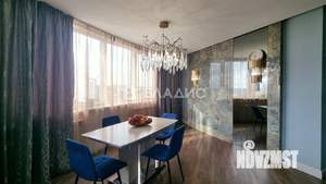 3-к квартира, вторичка, 180м2, 19/32 этаж