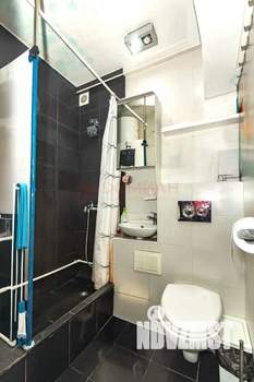 2-к квартира, вторичка, 56м2, 1/4 этаж