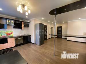 2-к квартира, вторичка, 56м2, 1/11 этаж