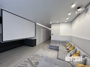 4-к квартира, вторичка, 150м2, 7/10 этаж