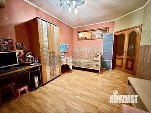 3-к квартира, вторичка, 72м2, 8/17 этаж