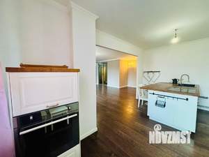 3-к квартира, вторичка, 100м2, 23/23 этаж