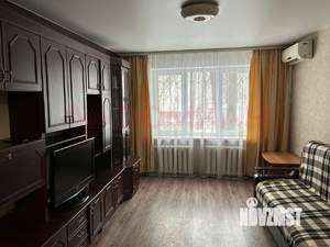 2-к квартира, вторичка, 54м2, 1/9 этаж