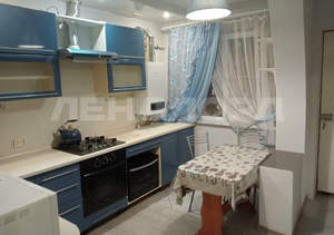 2-к квартира, вторичка, 50м2, 1/1 этаж