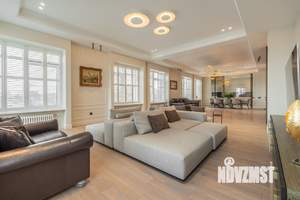 3-к квартира, вторичка, 231м2, 9/9 этаж