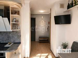 2-к квартира, вторичка, 60м2, 9/10 этаж