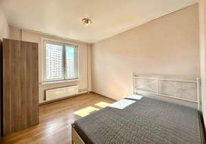 2-к квартира, вторичка, 56м2, 7/19 этаж