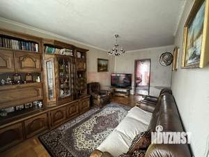 3-к квартира, вторичка, 58м2, 8/9 этаж