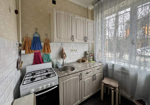 2-к квартира, вторичка, 43м2, 1/2 этаж