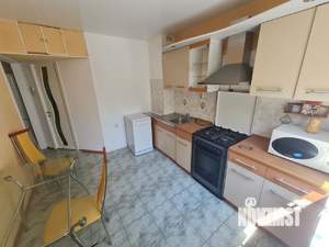 2-к квартира, вторичка, 57м2, 3/10 этаж