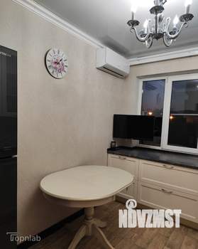 2-к квартира, вторичка, 60м2, 1/17 этаж