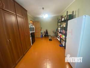 3-к квартира, вторичка, 60м2, 1/5 этаж