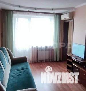 2-к квартира, вторичка, 42м2, 4/5 этаж