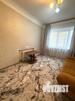 2-к квартира, вторичка, 35м2, 1/5 этаж