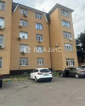 3-к квартира, вторичка, 235м2, 1/5 этаж