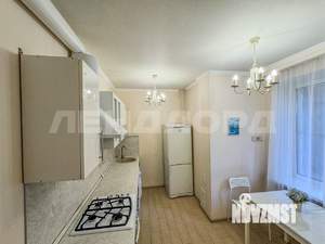 2-к квартира, вторичка, 51м2, 1/5 этаж
