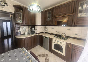 3-к квартира, вторичка, 79м2, 3/3 этаж