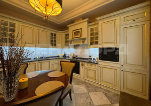 3-к квартира, вторичка, 95м2, 4/4 этаж