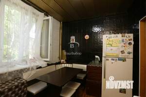 3-к квартира, вторичка, 131м2, 3/3 этаж