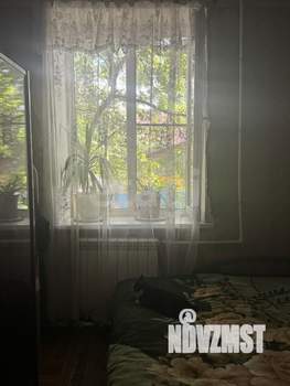 2-к квартира, вторичка, 37м2, 1/2 этаж