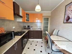 3-к квартира, вторичка, 64м2, 9/10 этаж