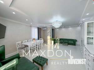 3-к квартира, вторичка, 115м2, 17/19 этаж