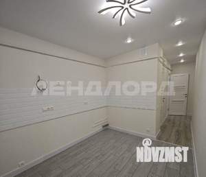 2-к квартира, вторичка, 52м2, 1/9 этаж