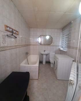 2-к квартира, вторичка, 56м2, 1/2 этаж