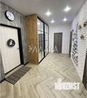 3-к квартира, вторичка, 64м2, 2/25 этаж