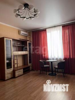 3-к квартира, вторичка, 70м2, 8/17 этаж