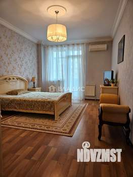 3-к квартира, вторичка, 118м2, 6/10 этаж