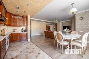 4-к квартира, вторичка, 139м2, 5/24 этаж