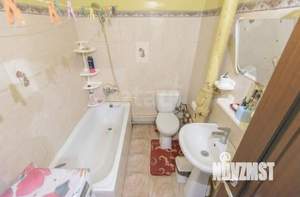 3-к квартира, вторичка, 74м2, 1/9 этаж