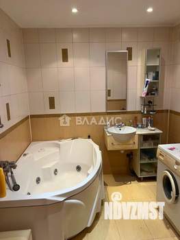 2-к квартира, вторичка, 61м2, 9/14 этаж