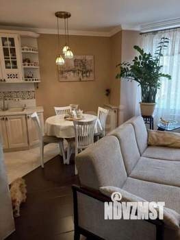 2-к квартира, вторичка, 57м2, 10/19 этаж