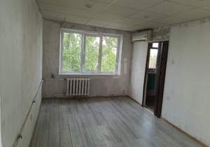 4-к квартира, вторичка, 60м2, 5/5 этаж