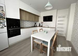 2-к квартира, вторичка, 56м2, 6/19 этаж